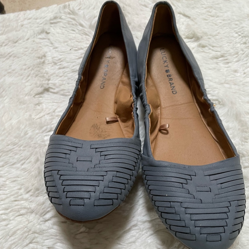 Lucky brand flats